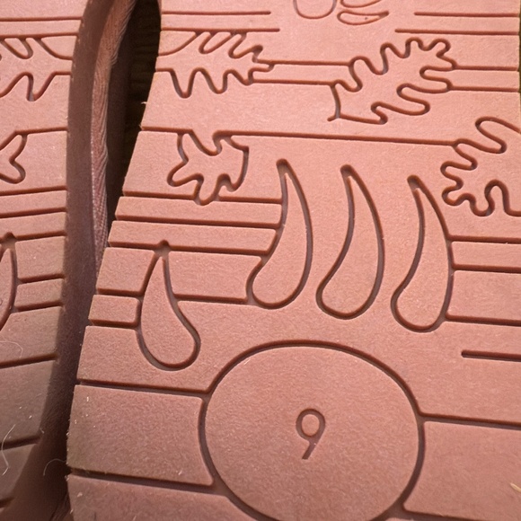 BearPaw Brynlee Dusty Rose Pink Suede Boots 9 NWT - Picture 7 of 7